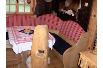 Slovačka Chata Horná Lehota, Eksterijer